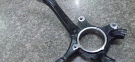 Кулак поворотный (цапфа) передний правый Toyota Yaris (2011-2014)